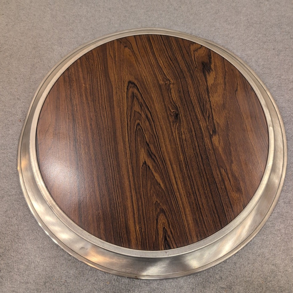 Vintage Round Wood Grain and Metal Serving Tray with Skyscraper Emblem NA307 - Picture 8 of 8